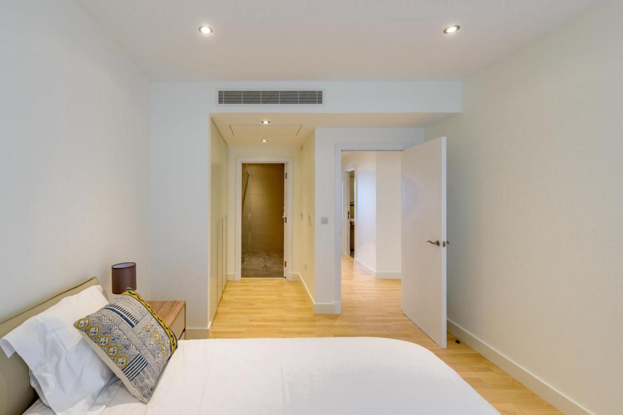 Luxury Modern Apartment With Exceptional Views! Hosted By Sweetstay Gibilterra Esterno foto